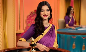 Người đang phân tích dữ liệu và biểu đồ để đưa ra chiến lược cá cược bóng đá hiệu quả